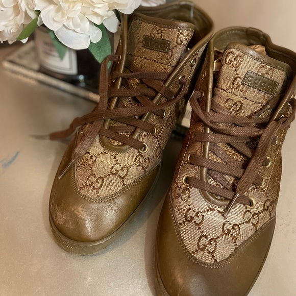 GUCCI Monogram Lauren High Top Sneakers - Picture 3 of 5